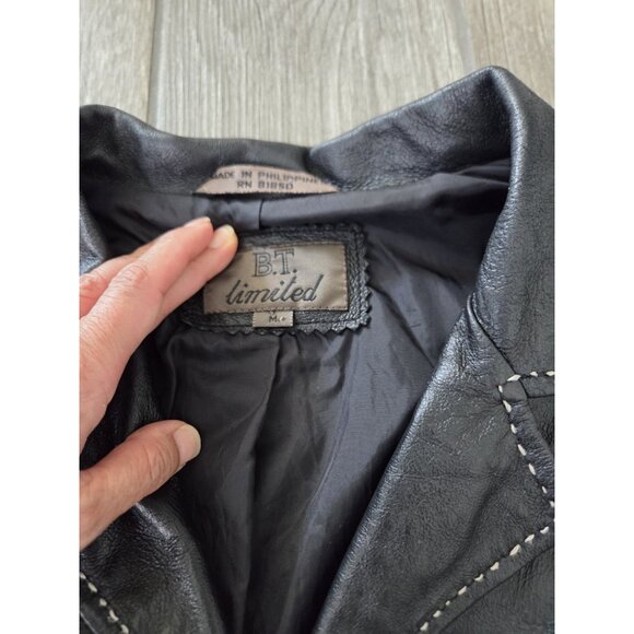 BT Limited Brown leather jacket With Stitches.Washed And Pressed. Size Medium - Picture 8 of 8